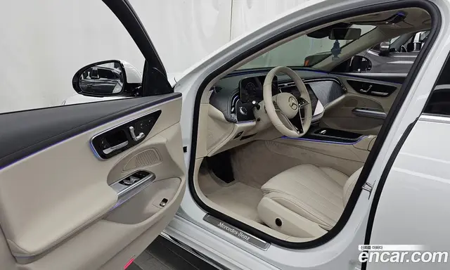 Mercedes-Benz E-Class 2024 2.0 автомат (гидро), миниатюра 10