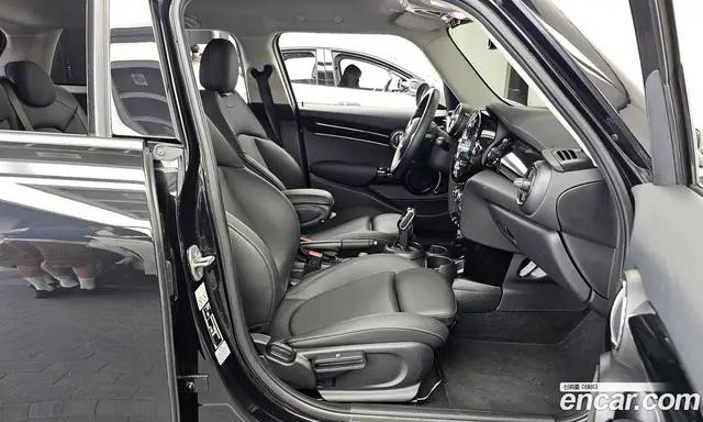 Mini Cooper 2022 1.5 автомат (гидро), миниатюра 11 Mini Cooper 2022 1.5 автомат (гидро), миниатюра 11