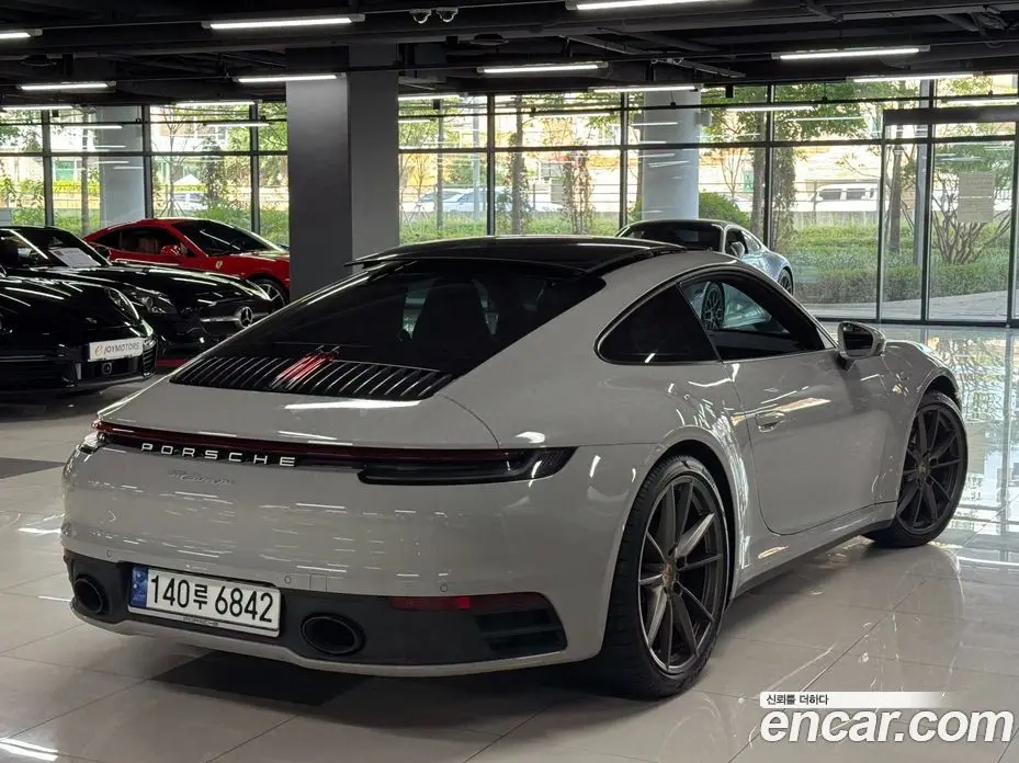 Porsche 911 2024 3.0 автомат (гидро), фото 3 Porsche 911 2024 3.0 автомат (гидро), фото 3