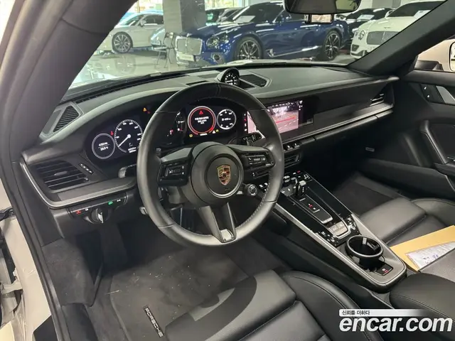 Porsche 911 2024 3.0 автомат (гидро), миниатюра 4 Porsche 911 2024 3.0 автомат (гидро), миниатюра 4