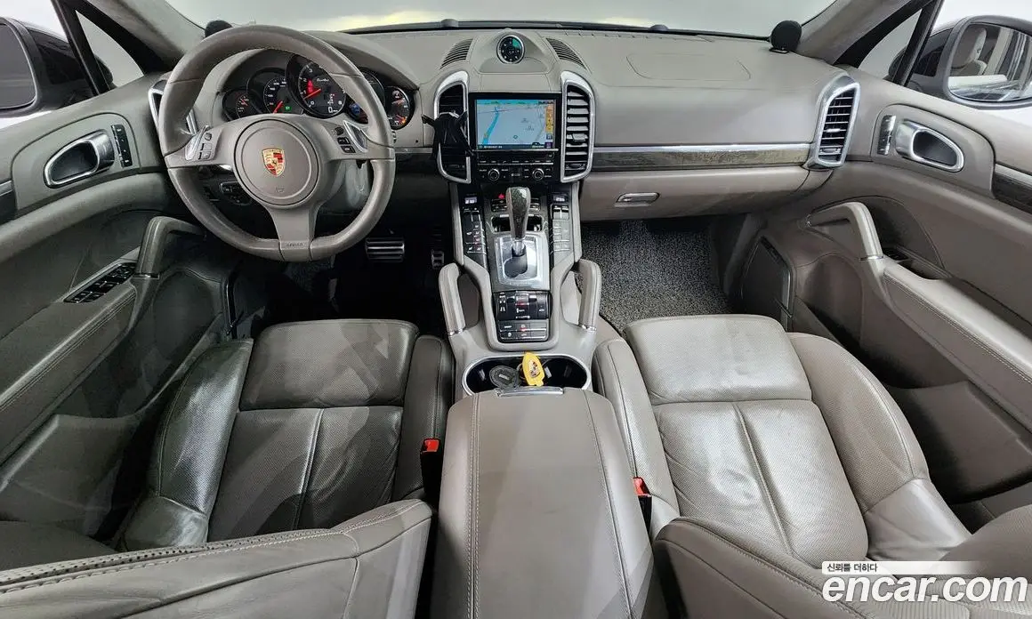 Porsche Cayenne 2010 4.8 автомат (гидро), фото 7 Porsche Cayenne 2010 4.8 автомат (гидро), фото 7