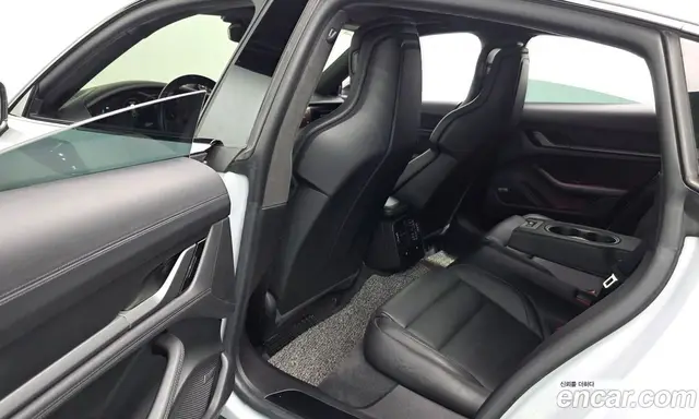 Porsche Taycan 2021 0.1 автомат (гидро), миниатюра 12