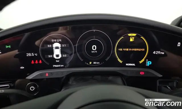 Porsche Taycan 2021 0.1 автомат (гидро), миниатюра 8