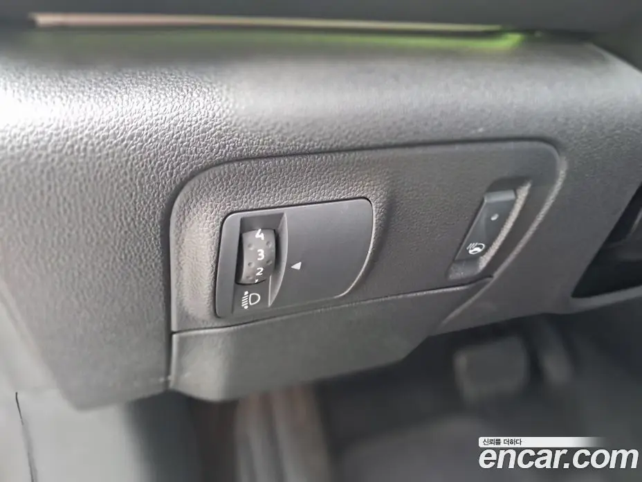 Renault (Samsung) SM6 2016 2.0 автомат (гидро), фото 14 Renault (Samsung) SM6 2016 2.0 автомат (гидро), фото 14