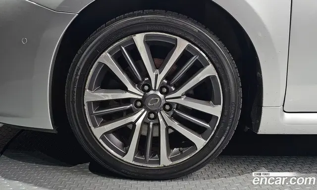 Renault (Samsung) SM7 2016 2.5 автомат (гидро), миниатюра 5 Renault (Samsung) SM7 2016 2.5 автомат (гидро), миниатюра 5