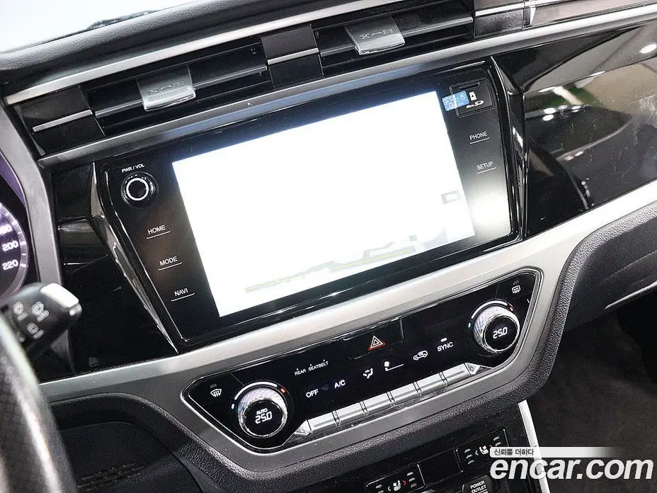 SsangYong Korando 2021 1.5 автомат (гидро), фото 13