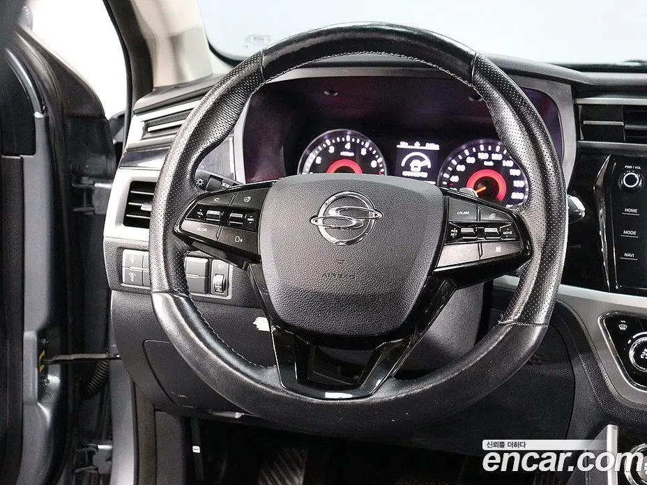 SsangYong Korando 2021 1.5 автомат (гидро), фото 15