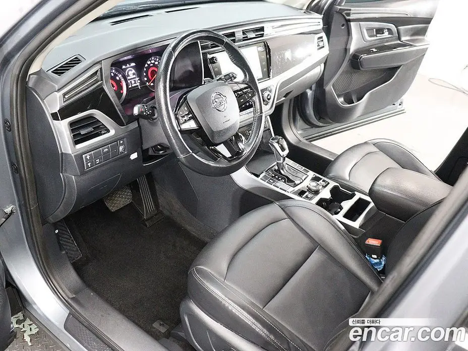 SsangYong Korando 2021 1.5 автомат (гидро), фото 10