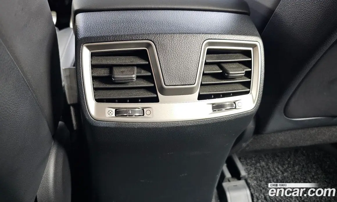 SsangYong Rexton 2018 2.2 автомат (гидро), фото 19