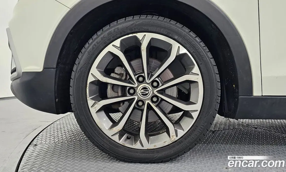 SsangYong TIBOLI 2016 1.6 автомат (гидро), фото 5