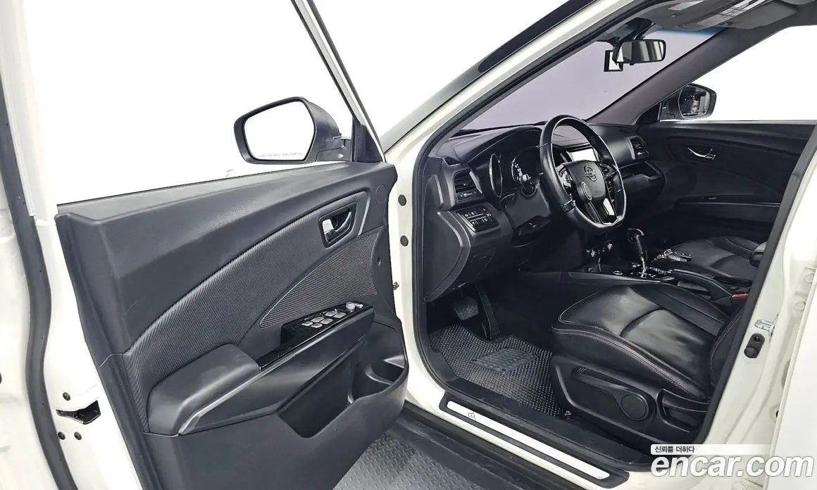 SsangYong TIBOLI 2016 1.6 автомат (гидро), фото 10