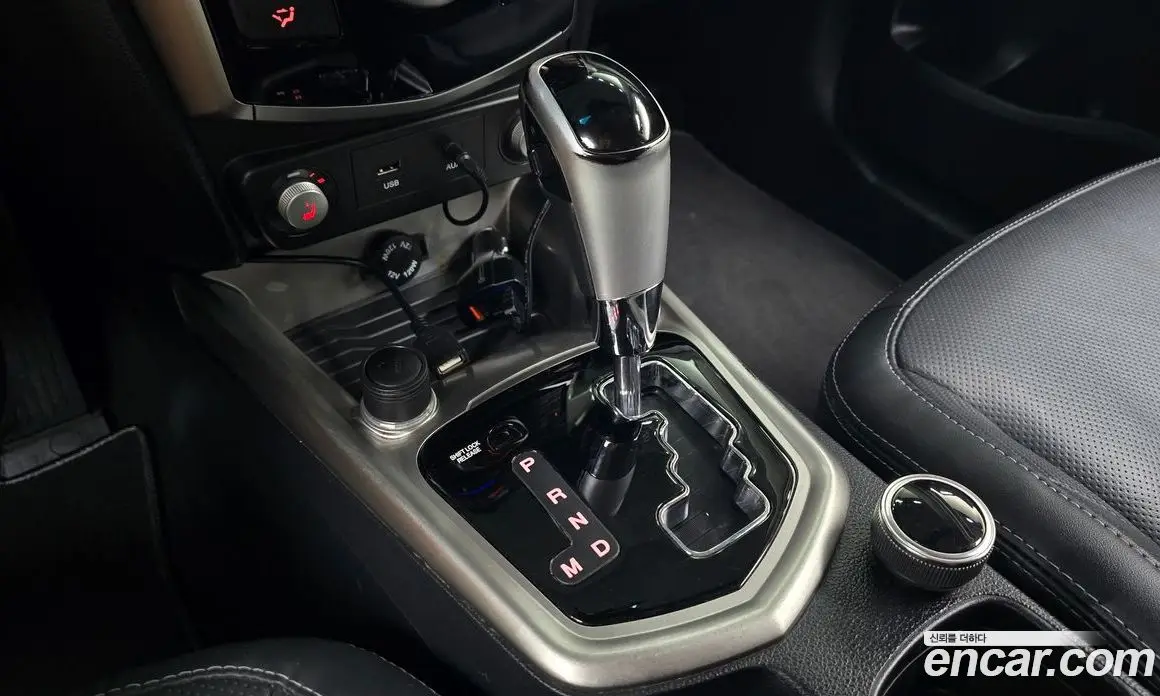 SsangYong TIBOLI 2016 1.6 автомат (гидро), фото 9