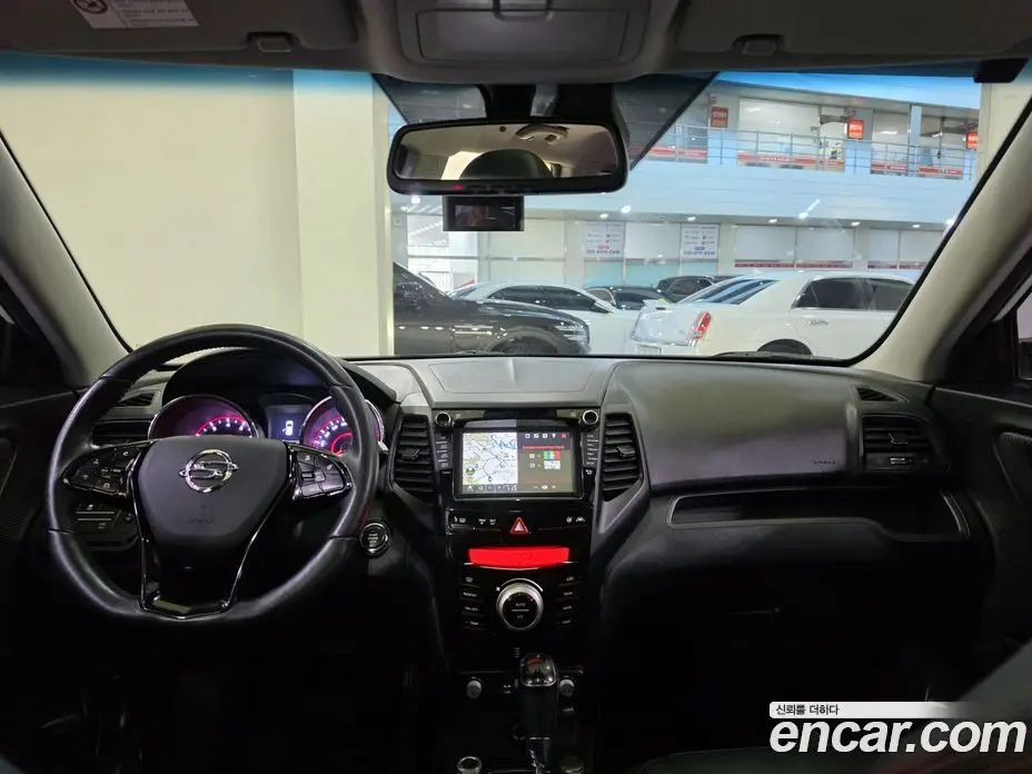 SsangYong TIBOLI 2017 1.6 автомат (гидро), фото 11