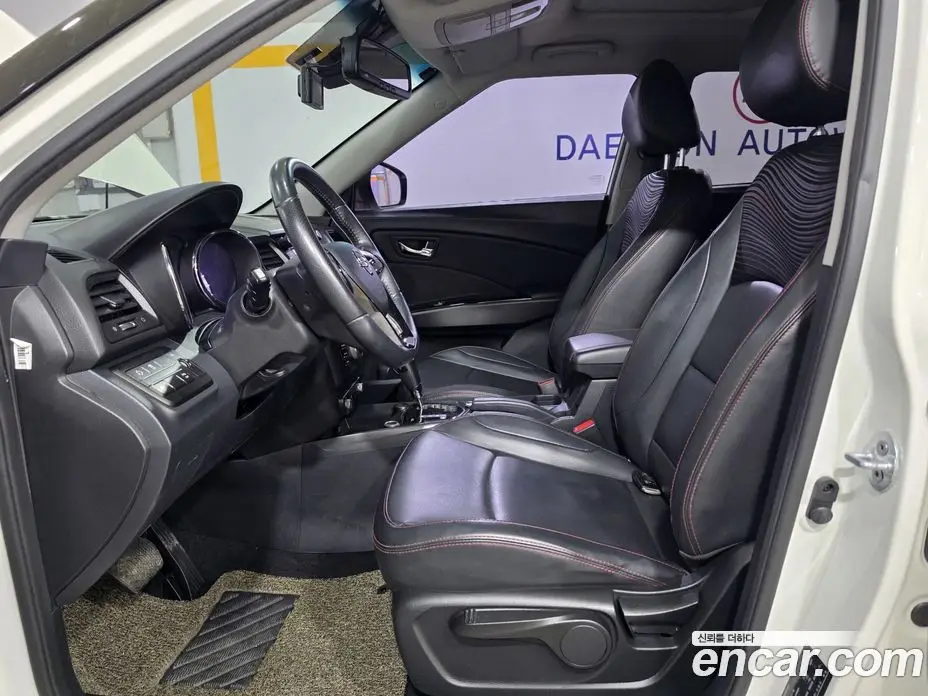 SsangYong TIBOLI 2017 1.6 автомат (гидро), фото 9