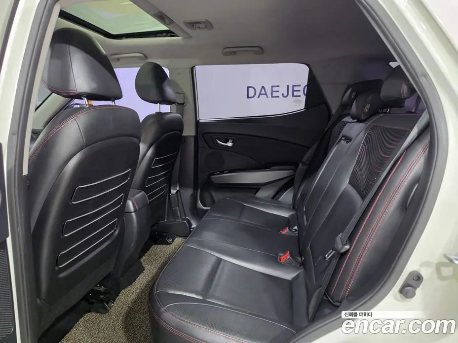 SsangYong TIBOLI 2017 1.6 автомат (гидро), фото 10