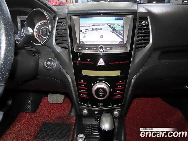 SsangYong TIBOLI 2017 1.6 автомат (гидро), миниатюра 11