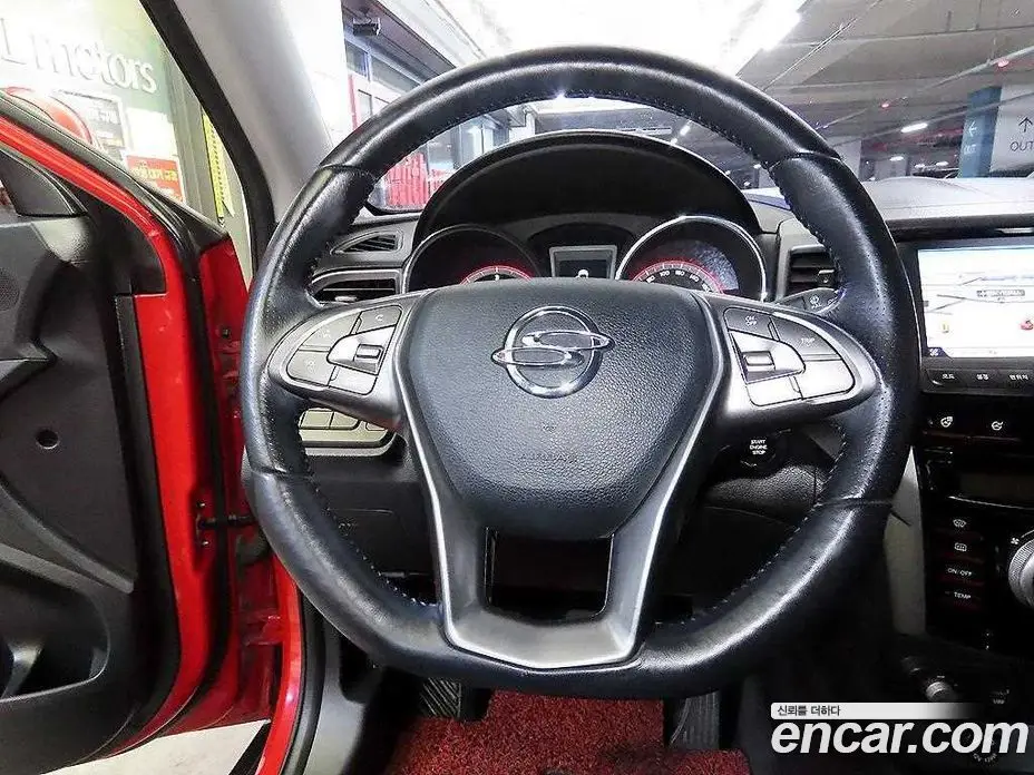 SsangYong TIBOLI 2017 1.6 автомат (гидро), фото 8
