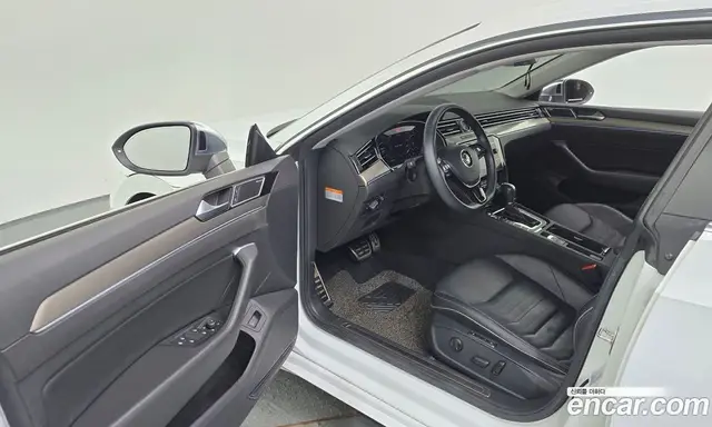Volkswagen Arteon 2019 2.0 автомат (гидро), миниатюра 10 Volkswagen Arteon 2019 2.0 автомат (гидро), миниатюра 10
