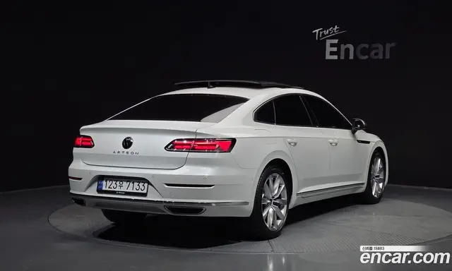 Volkswagen Arteon 2023 2.0 автомат (гидро), миниатюра 2 Volkswagen Arteon 2023 2.0 автомат (гидро), миниатюра 2