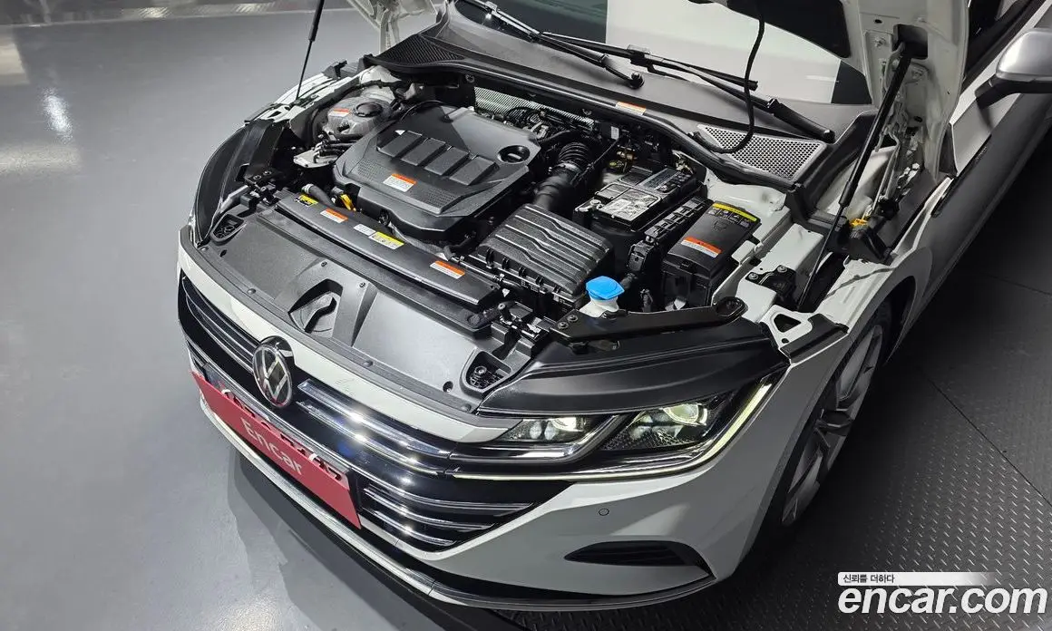 Volkswagen Arteon 2023 2.0 автомат (гидро), фото 6 Volkswagen Arteon 2023 2.0 автомат (гидро), фото 6