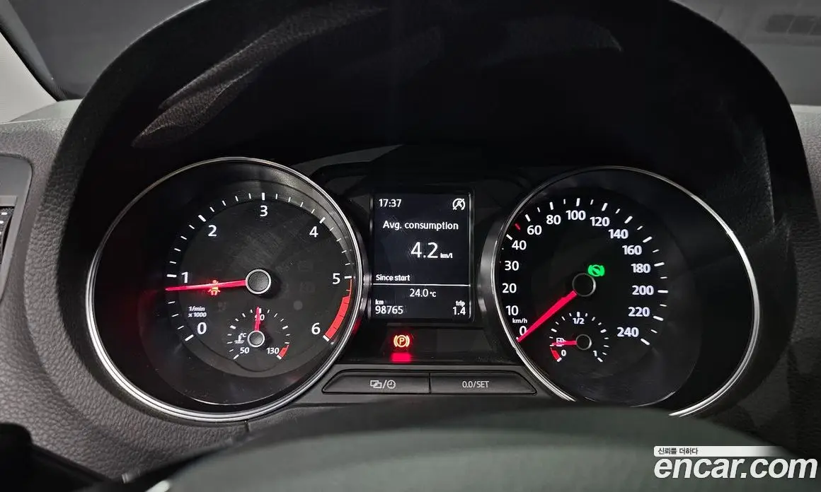 Volkswagen Polo 2015 1.4 автомат (гидро), фото 8