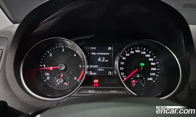 Volkswagen Polo 2015 1.4 автомат (гидро), миниатюра 8