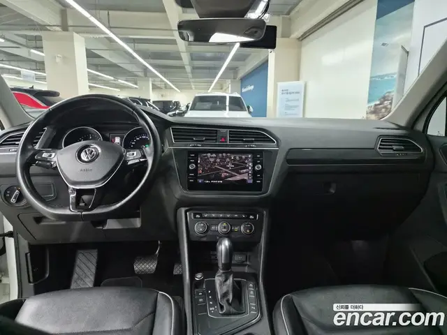 Volkswagen Tiguan 2020 2.0 автомат (гидро), миниатюра 7 Volkswagen Tiguan 2020 2.0 автомат (гидро), миниатюра 7