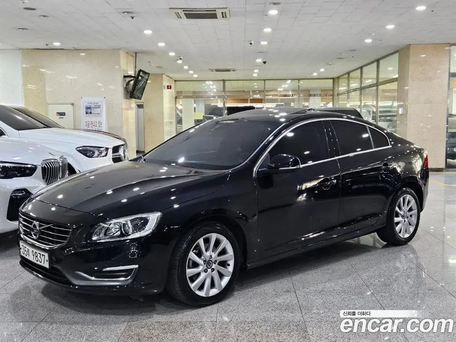 Volvo S60 2014 1.6 автомат (гидро), фото 1 Volvo S60 2014 1.6 автомат (гидро), фото 1