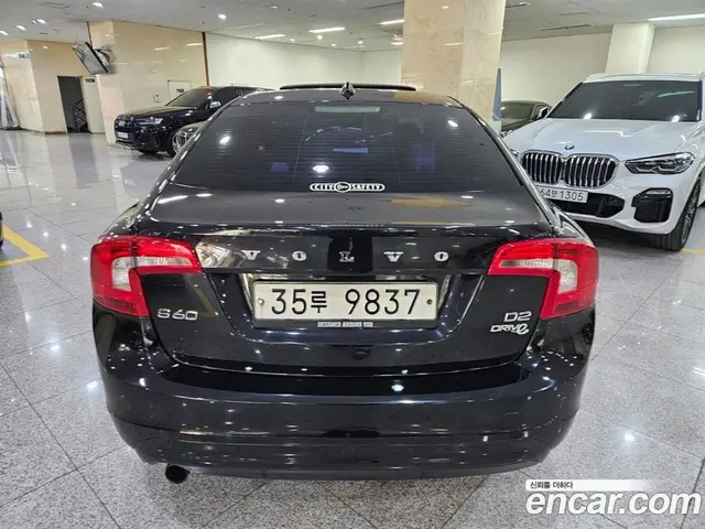 Volvo S60 2014 1.6 автомат (гидро), миниатюра 4 Volvo S60 2014 1.6 автомат (гидро), миниатюра 4