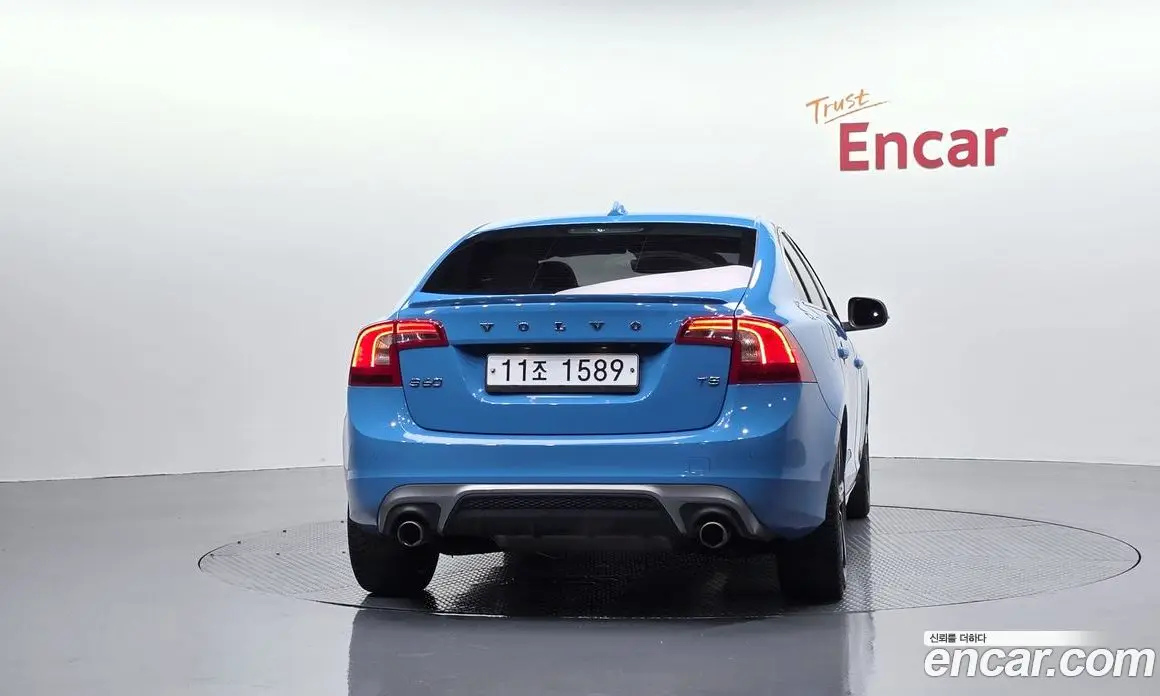 Volvo S60 2015 2.0 автомат (гидро), фото 4