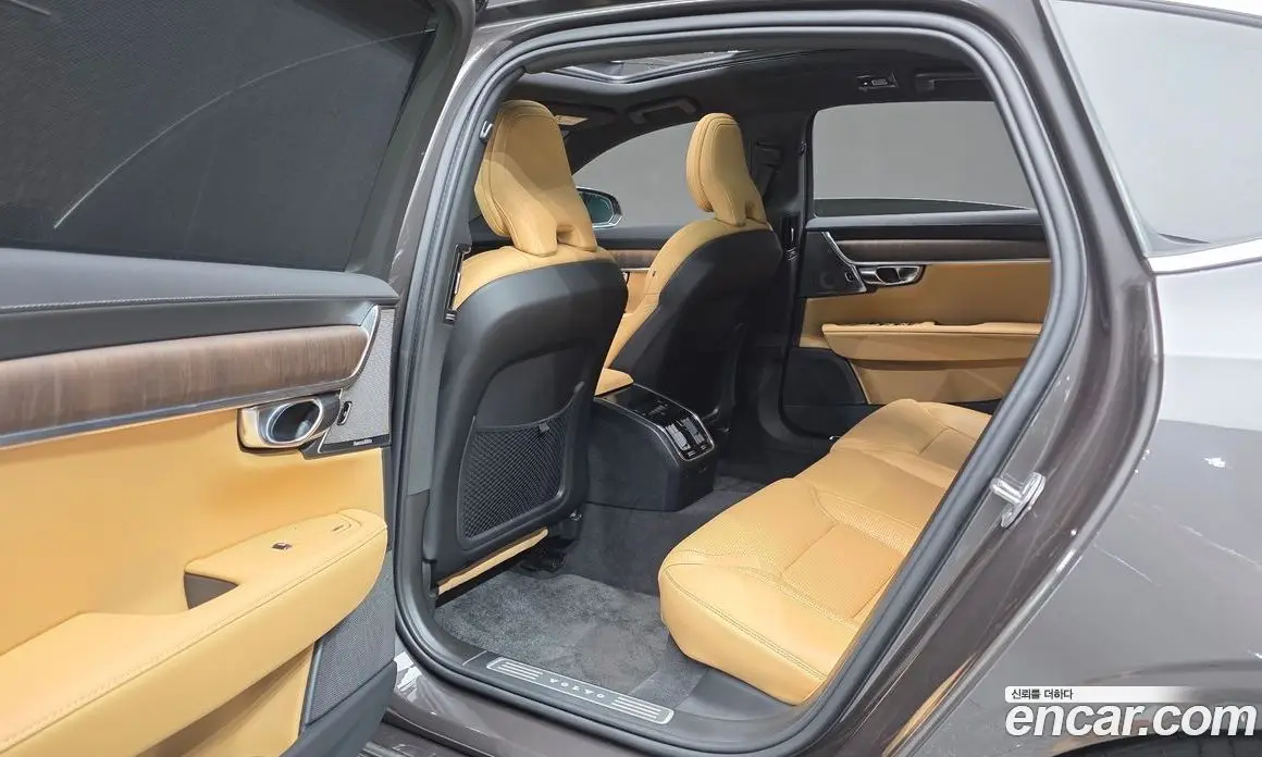 Volvo S90 2024 2.0 автомат (гидро), фото 17