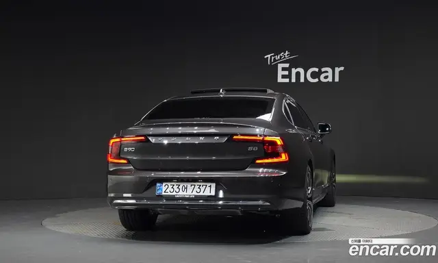 Volvo S90 2024 2.0 автомат (гидро), миниатюра 4