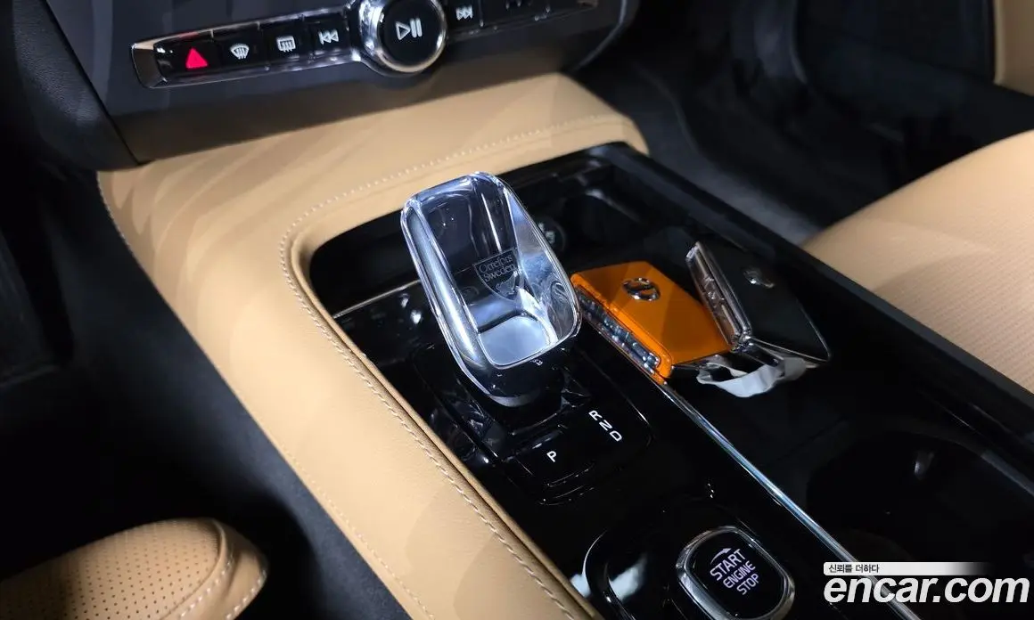 Volvo S90 2024 2.0 автомат (гидро), фото 9