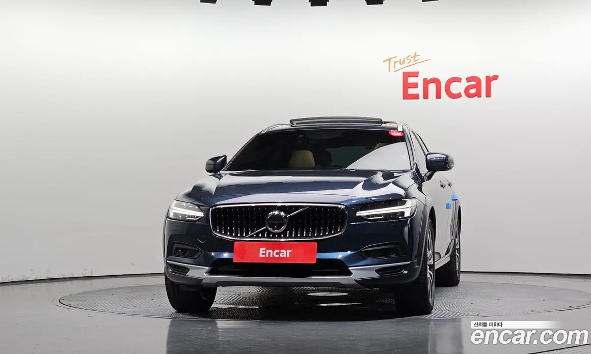 Volvo V90 2020 2.0 автомат (гидро), фото 3 Volvo V90 2020 2.0 автомат (гидро), фото 3