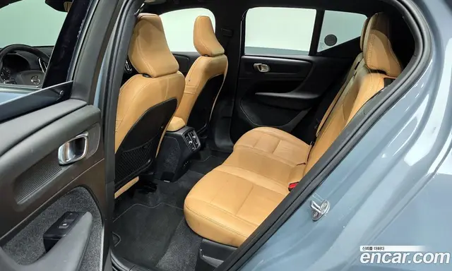 Volvo XC40 2022 2.0 автомат (гидро), миниатюра 12