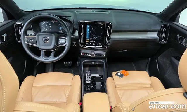 Volvo XC40 2022 2.0 автомат (гидро), миниатюра 7 Volvo XC40 2022 2.0 автомат (гидро), миниатюра 7