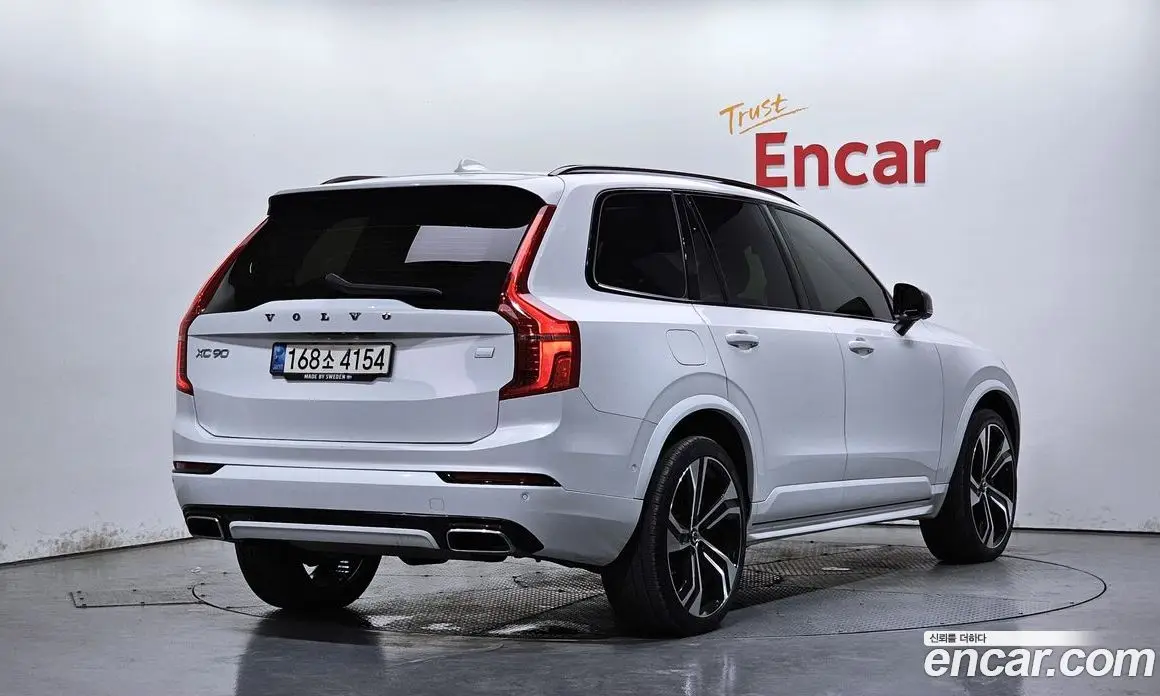 Volvo XC90 2020 2.0 автомат (гидро), фото 2 Volvo XC90 2020 2.0 автомат (гидро), фото 2