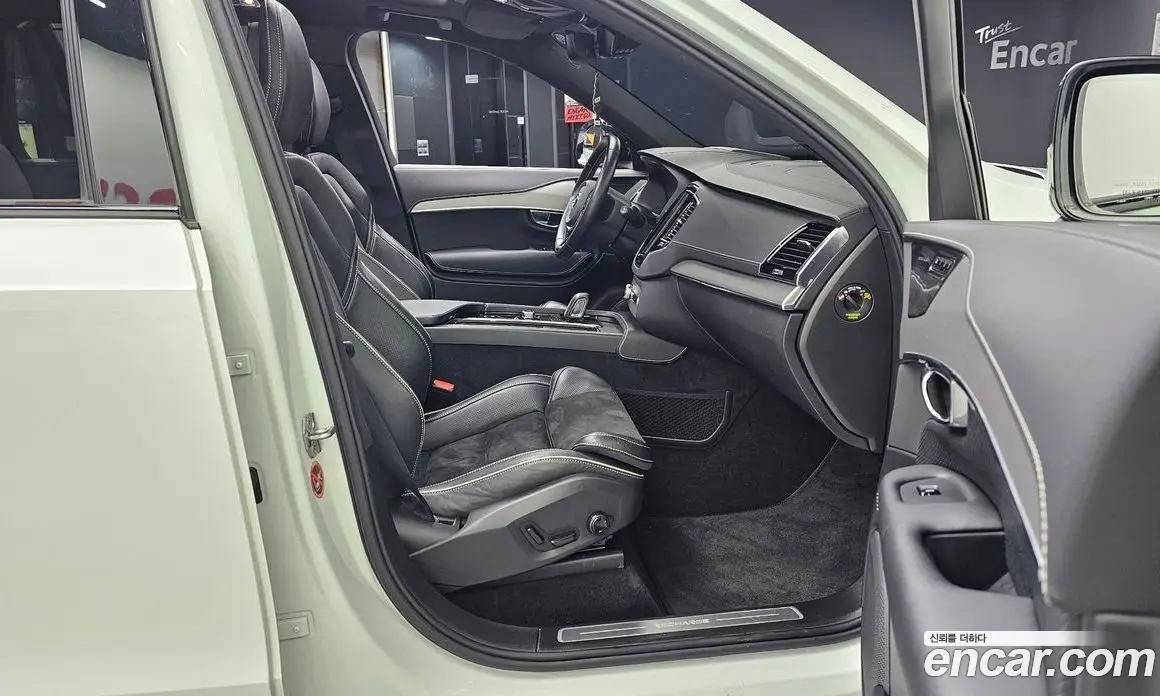 Volvo XC90 2020 2.0 автомат (гидро), фото 11 Volvo XC90 2020 2.0 автомат (гидро), фото 11