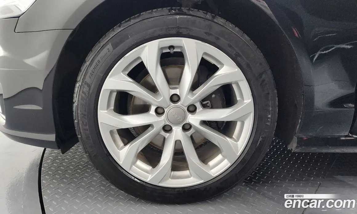 Audi A6 2015 2.0 автомат (гидро), фото 5 Audi A6 2015 2.0 автомат (гидро), фото 5