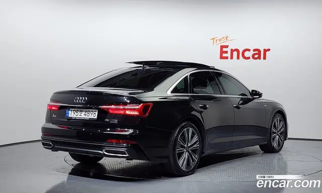 Audi A6 2023 2.0 автомат (гидро), миниатюра 2