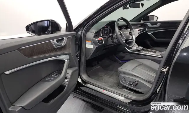 Audi A6 2023 2.0 автомат (гидро), миниатюра 10