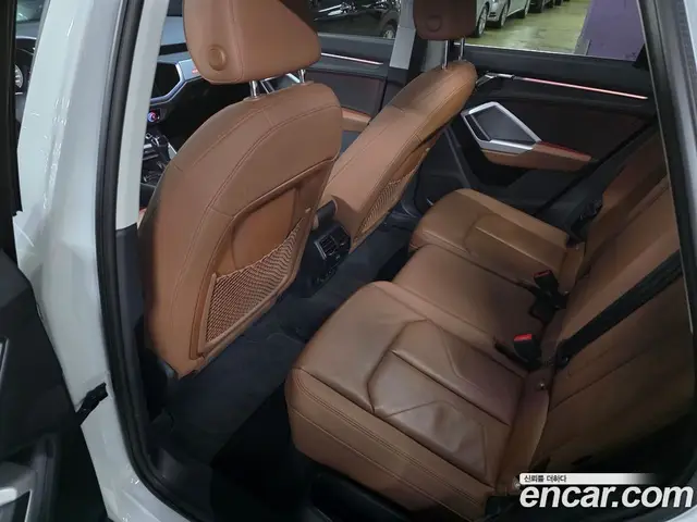 Audi Q3 2022 2.0 автомат (гидро), миниатюра 12