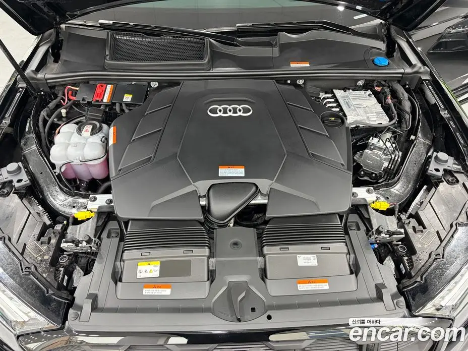 Audi Q7 2025 3.0 автомат (гидро), фото 6