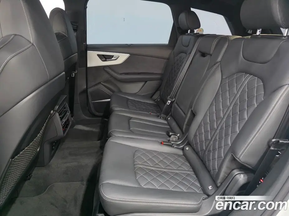 Audi Q7 2026 3.0 автомат (гидро), фото 16