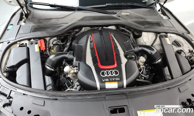 Audi S8 2015 4.0 автомат (гидро), миниатюра 6 Audi S8 2015 4.0 автомат (гидро), миниатюра 6