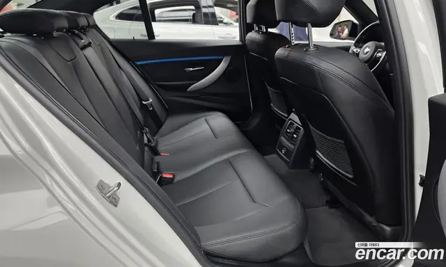 BMW 3 серия 2017 2.0 автомат (гидро), миниатюра 11
