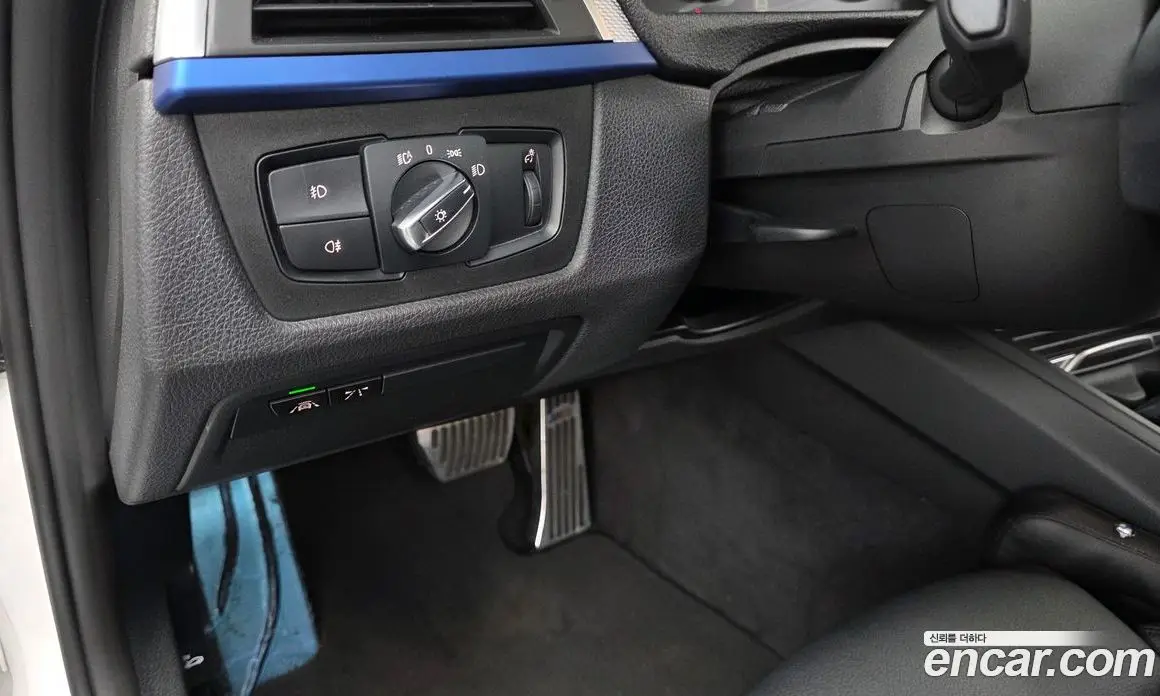 BMW 3 серия 2017 2.0 автомат (гидро), фото 17