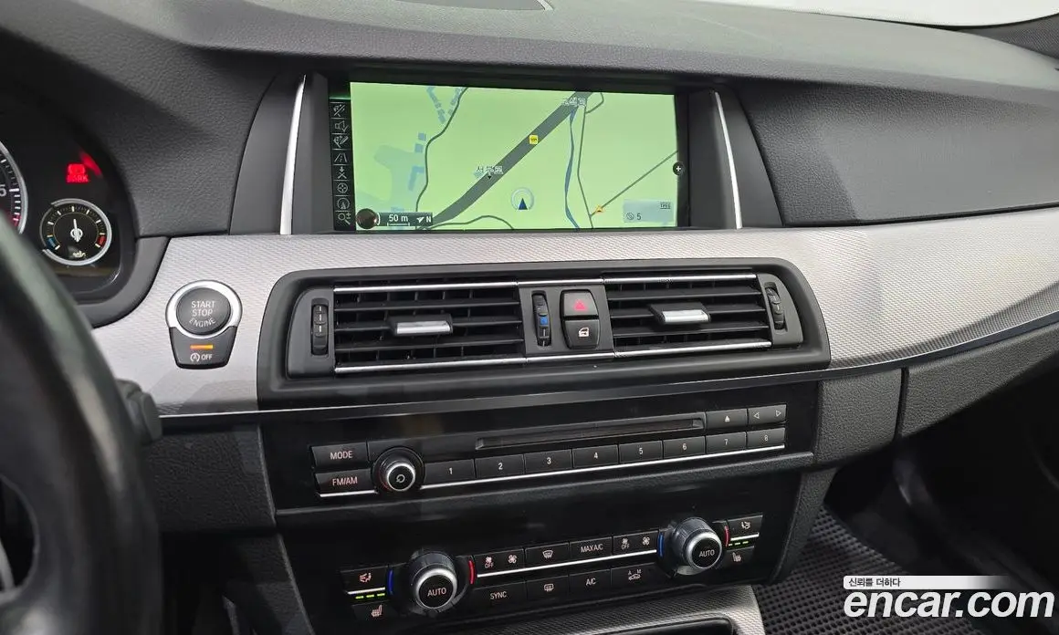 BMW 5 серия 2014 3.0 автомат (гидро), фото 12