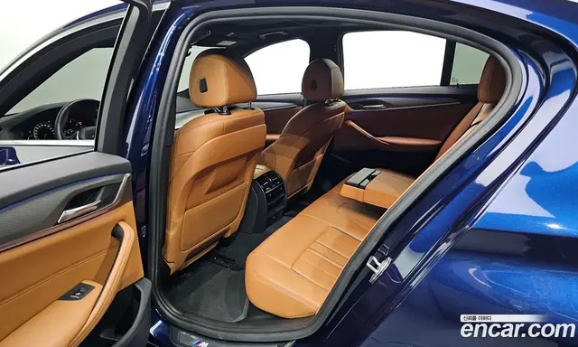 BMW 5 серия 2017 2.0 автомат (гидро), миниатюра 11 BMW 5 серия 2017 2.0 автомат (гидро), миниатюра 11