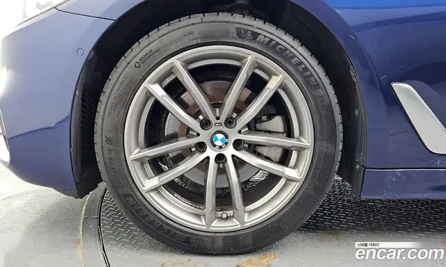 BMW 5 серия 2017 2.0 автомат (гидро), миниатюра 5 BMW 5 серия 2017 2.0 автомат (гидро), миниатюра 5